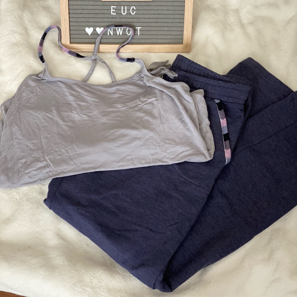 NWOT Ultra soft lounge set.